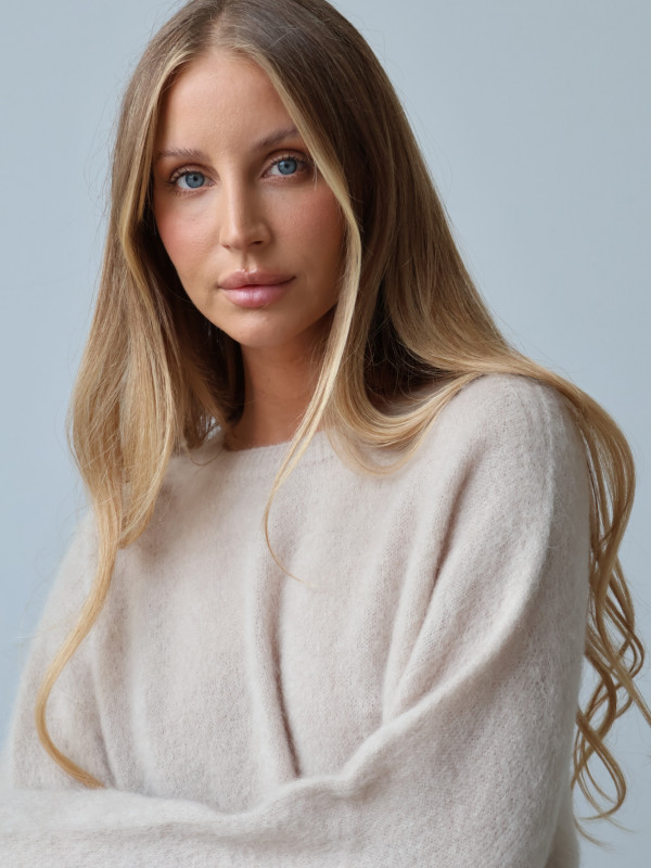 Sweter premium z super kid moherem i wełną merino beż RODEZ 18