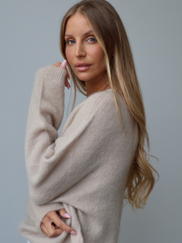 Sweter premium z super kid moherem i wełną merino beż RODEZ 3