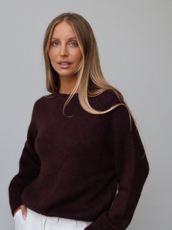 Sweter premium z super kid moherem i wełną merino gorzka czekolada RODEZ 3