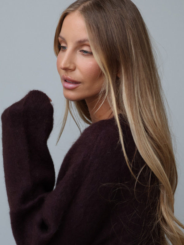 Sweter premium z super kid moherem i wełną merino gorzka czekolada RODEZ 6