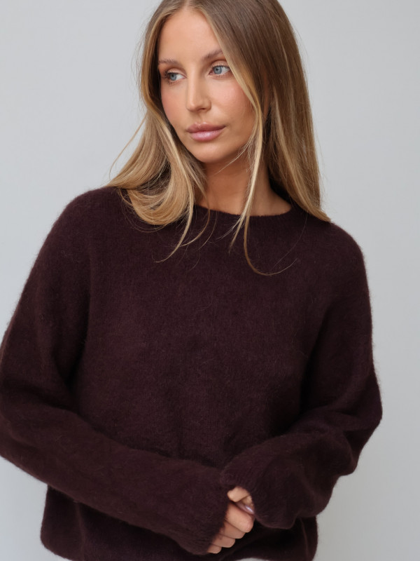 Sweter premium z super kid moherem i wełną merino gorzka czekolada RODEZ 8