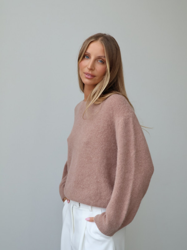 Sweter z baby alpaką i wełną merino CLARESE blush taupe 11