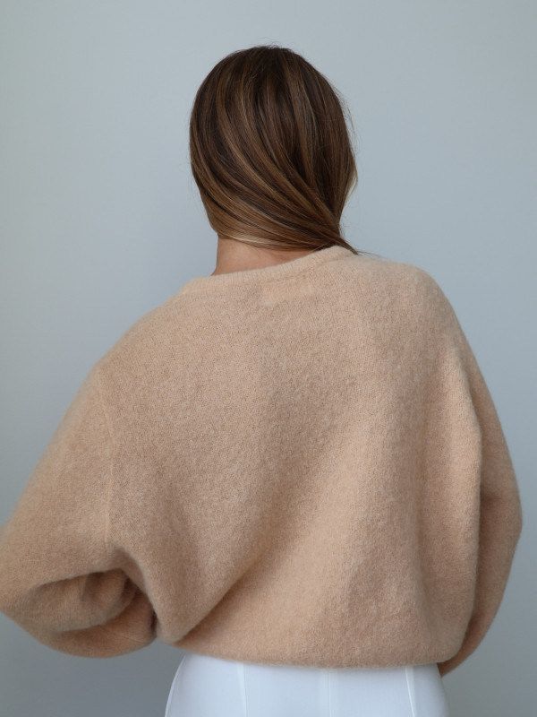 Sweter z baby alpaką i wełną merino CLARESE miodowy 1