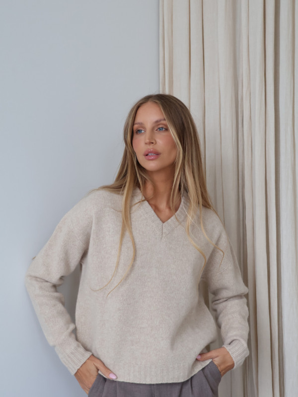 Sweter z dekoltem V 100% wełna merino premium beż SELINE 2