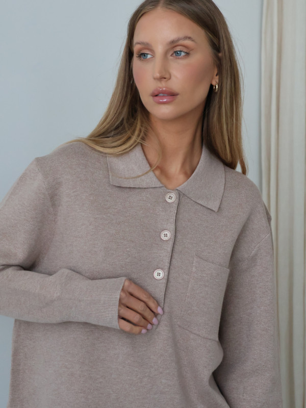 Sweter polo z guzikami taupe MONS