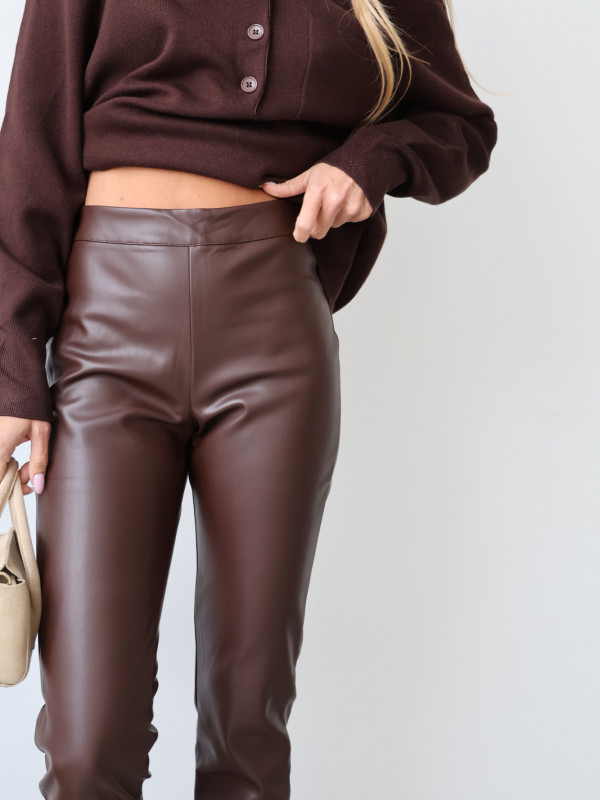 Legginsy z ekoskóry czekolada LECCE 4