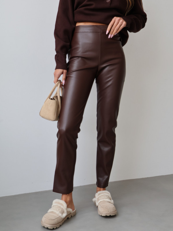 Legginsy z ekoskóry czekolada LECCE