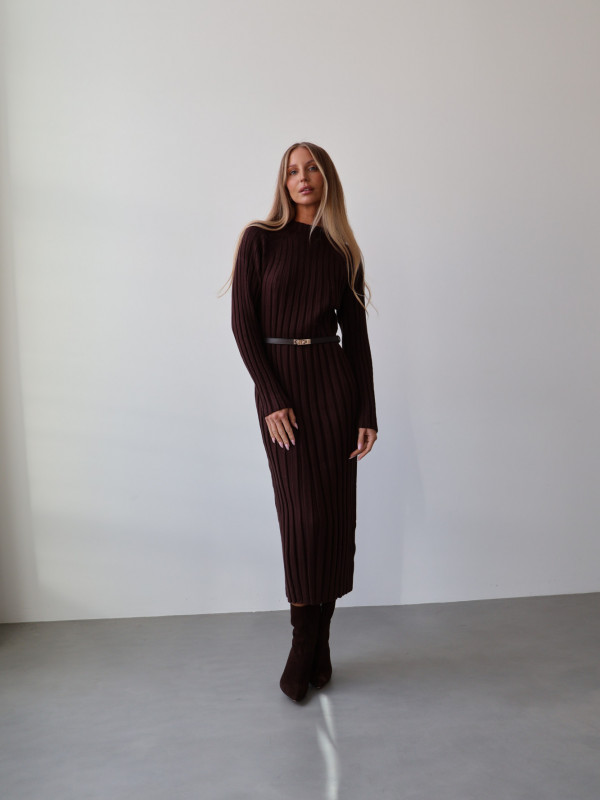 Sukienka dzianinowa prążkowana czekolada DINANT 13