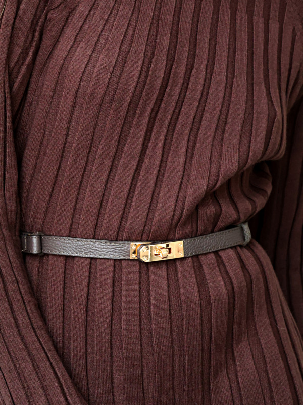 Sukienka dzianinowa prążkowana czekolada DINANT 17