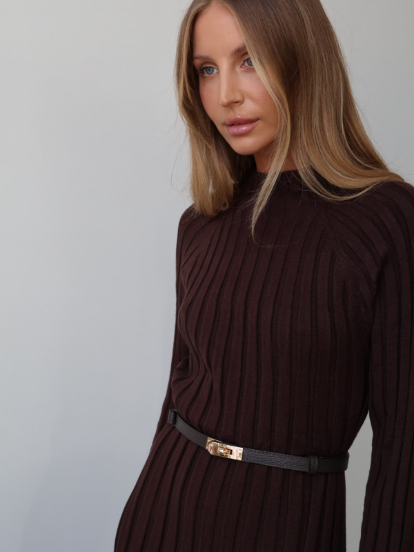 Sukienka dzianinowa prążkowana czekolada DINANT 8