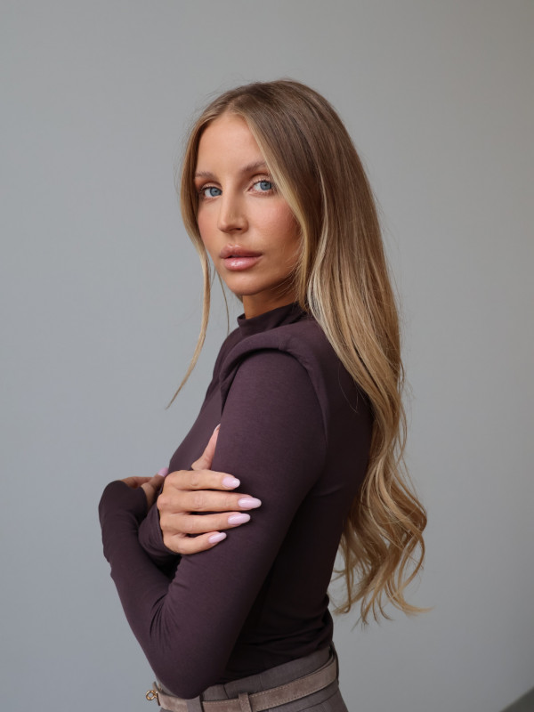 Golf z poduszkami 100% wiskoza AMELINE czekolada 3