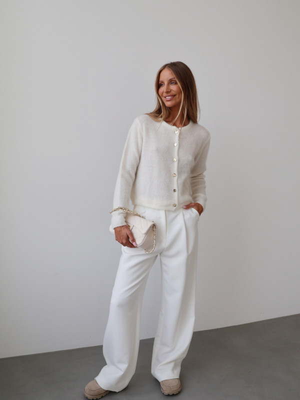 Kardigan z kid moherem i wełną merino premium ze złotymi guzikami premium śmietanka AURE 4