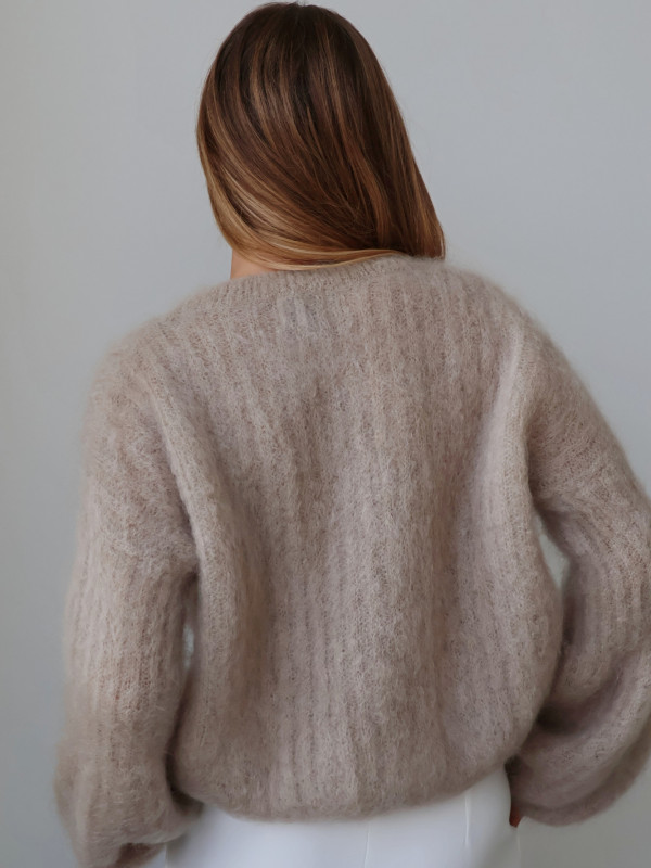 Sweter z super kid moherem premium beż BRISTOL 12