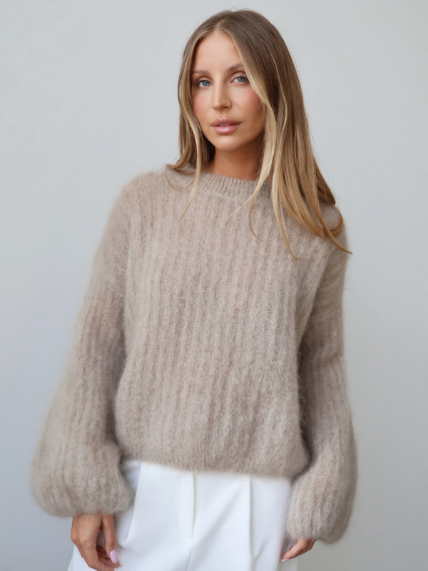 Sweter z super kid moherem premium beż BRISTOL 14